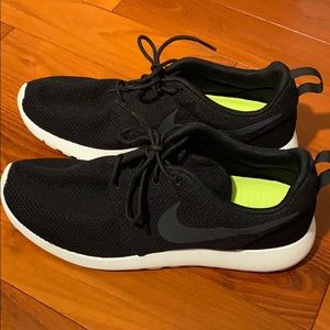 Nike Roshe One